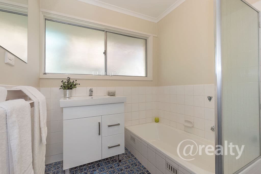 15 Park Lake Drive, Wynn Vale, SA, 5127, Wynn Vale - Thumbnail 6