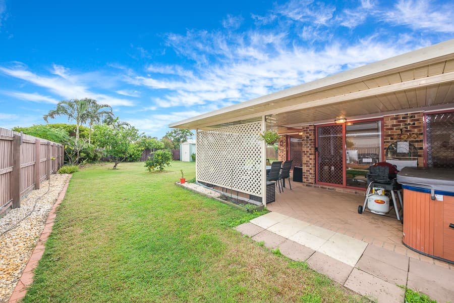 95 Avon Avenue, Banksia Beach, QLD, 4507, Banksia Beach - Thumbnail 3