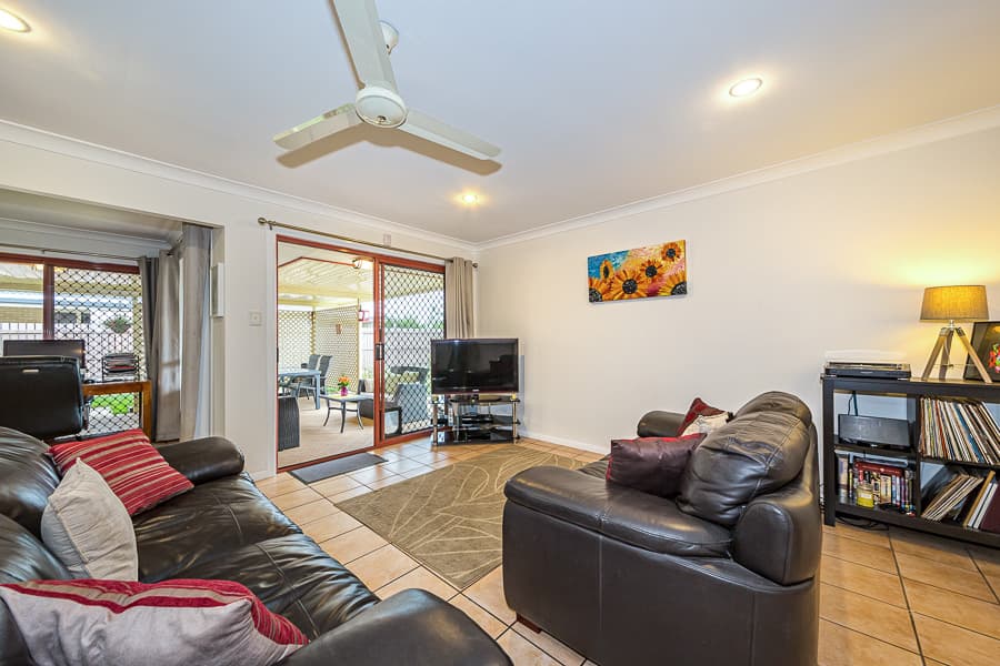 95 Avon Avenue, Banksia Beach, QLD, 4507, Banksia Beach - Thumbnail 4