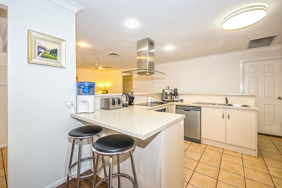 95 Avon Avenue, Banksia Beach, QLD, 4507, Banksia Beach - Thumbnail 6