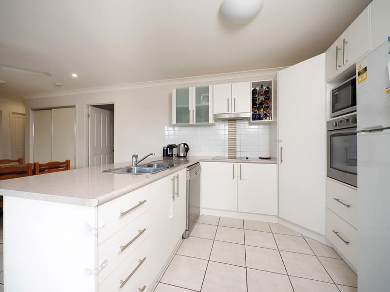 29 Outlook Dr, Waterford, QLD, 4133, Waterford - Thumbnail 2