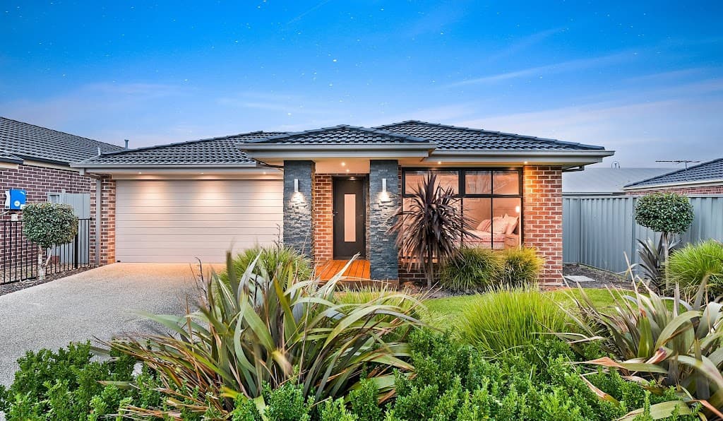 3 Beauchamp Way, Cranbourne East, VIC, 3977, Cranbourne East - Image 1