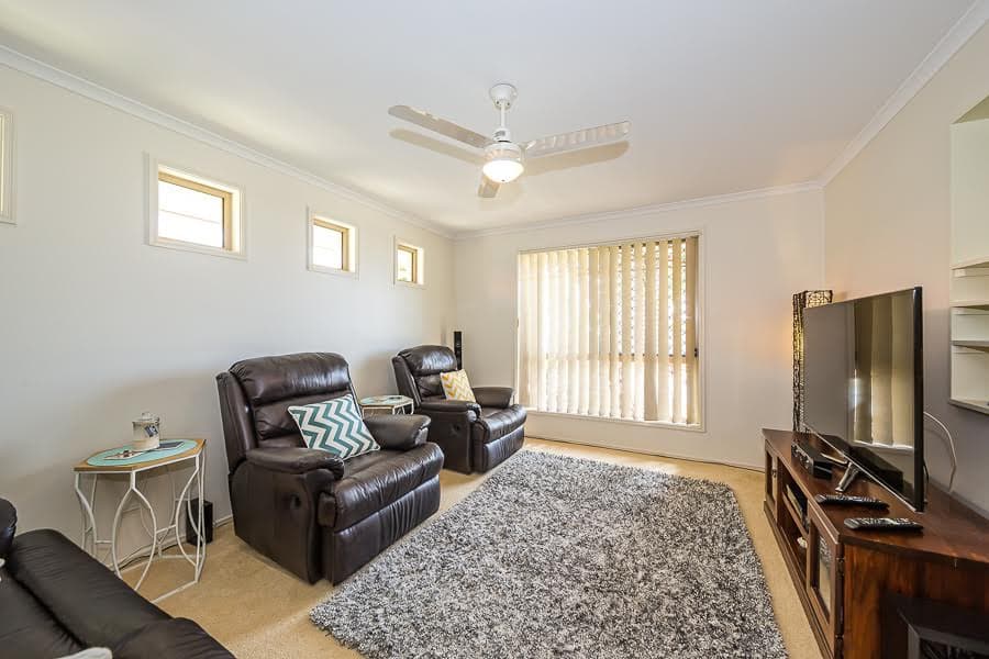 7 Wategoes Street, Sandstone Point, QLD, 4511, Sandstone Point - Thumbnail 4