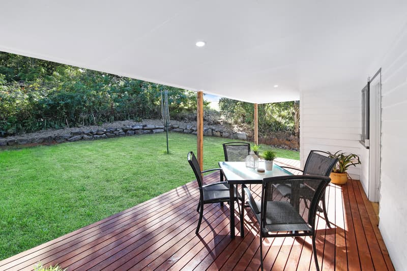 9 Littles Road, Glass House Mountains - Image 1