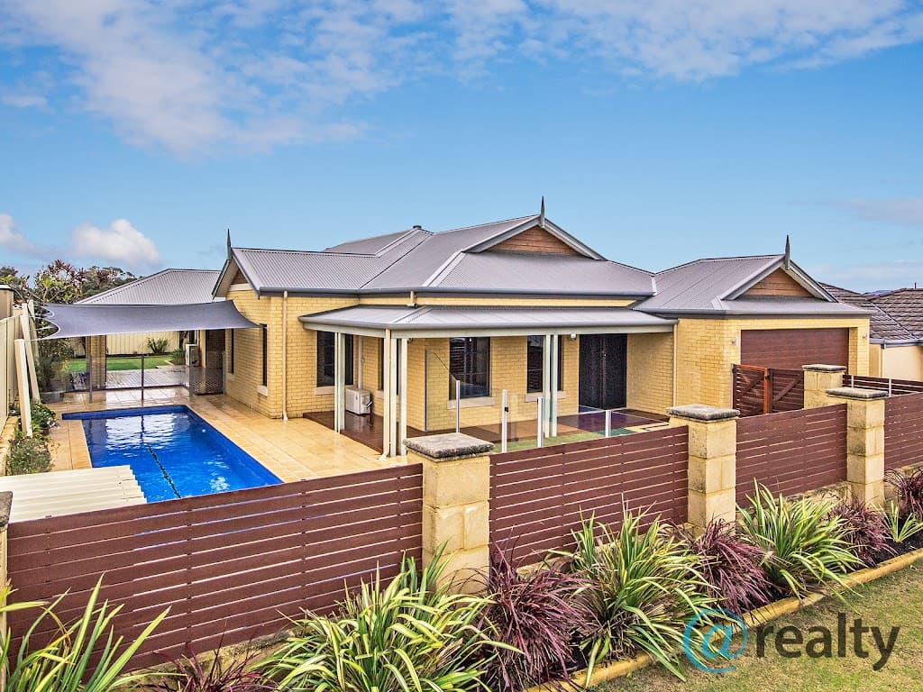 60 Greeson Parkway, Secret Harbour, WA, 6173, Secret Harbour - Thumbnail 2