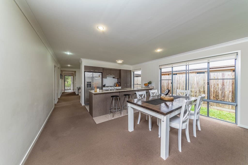 75 Brookside Circuit, Ormeau, QLD, 4208, Ormeau - Thumbnail 3