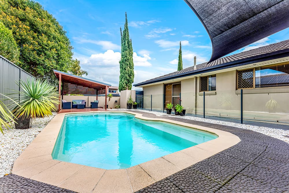 3 Manakin Avenue, Burleigh Waters, QLD, 4220, Burleigh Waters - Thumbnail 2