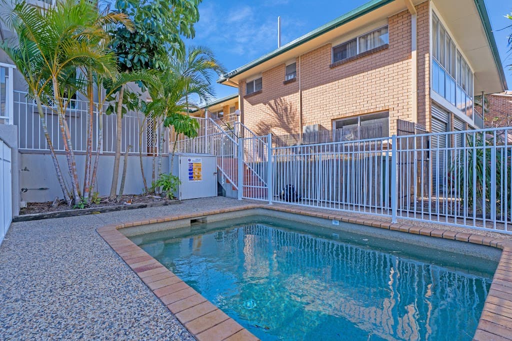 10/7 Illawong Street, Surfers Paradise, QLD, 4217, Surfers Paradise - Thumbnail 2