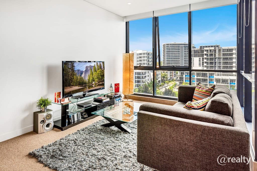 701/2 Como Crescent, SOUTHPORT, QLD, 4215, Southport - Thumbnail 6