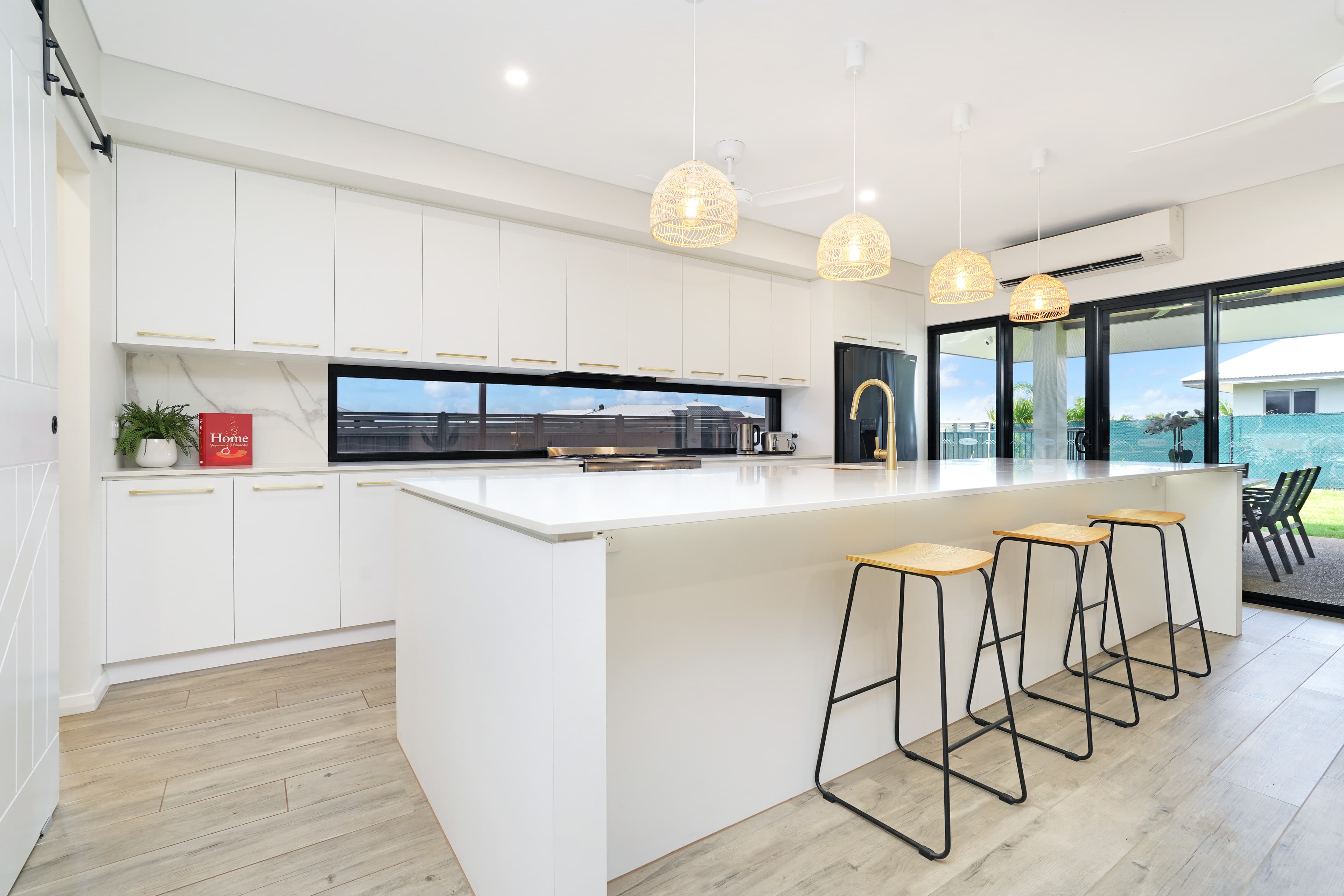 16 Scobie Court, Zuccoli, Zuccoli - Thumbnail 5