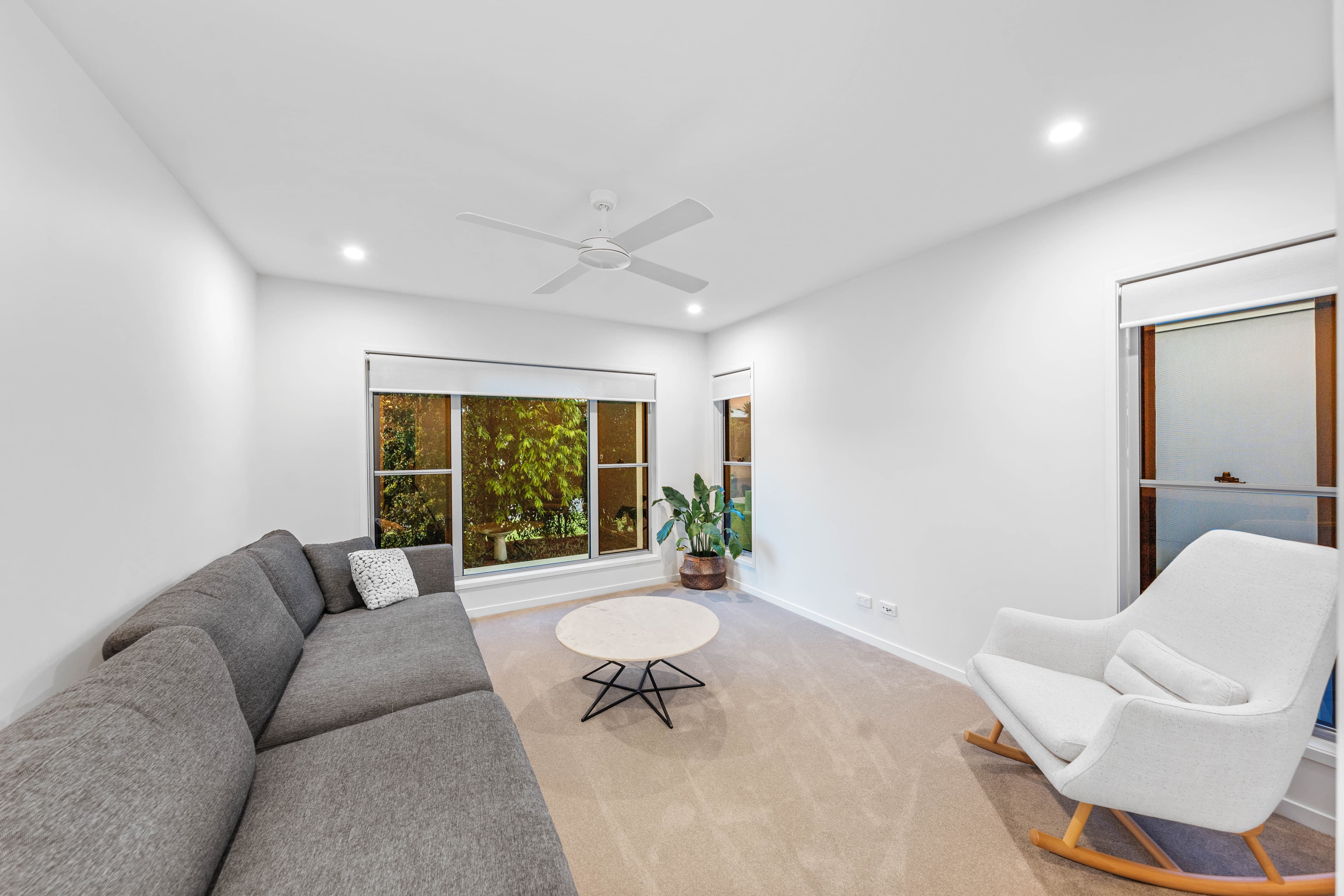 8 Mapleton Crescent, Capalaba, Capalaba - Thumbnail 2