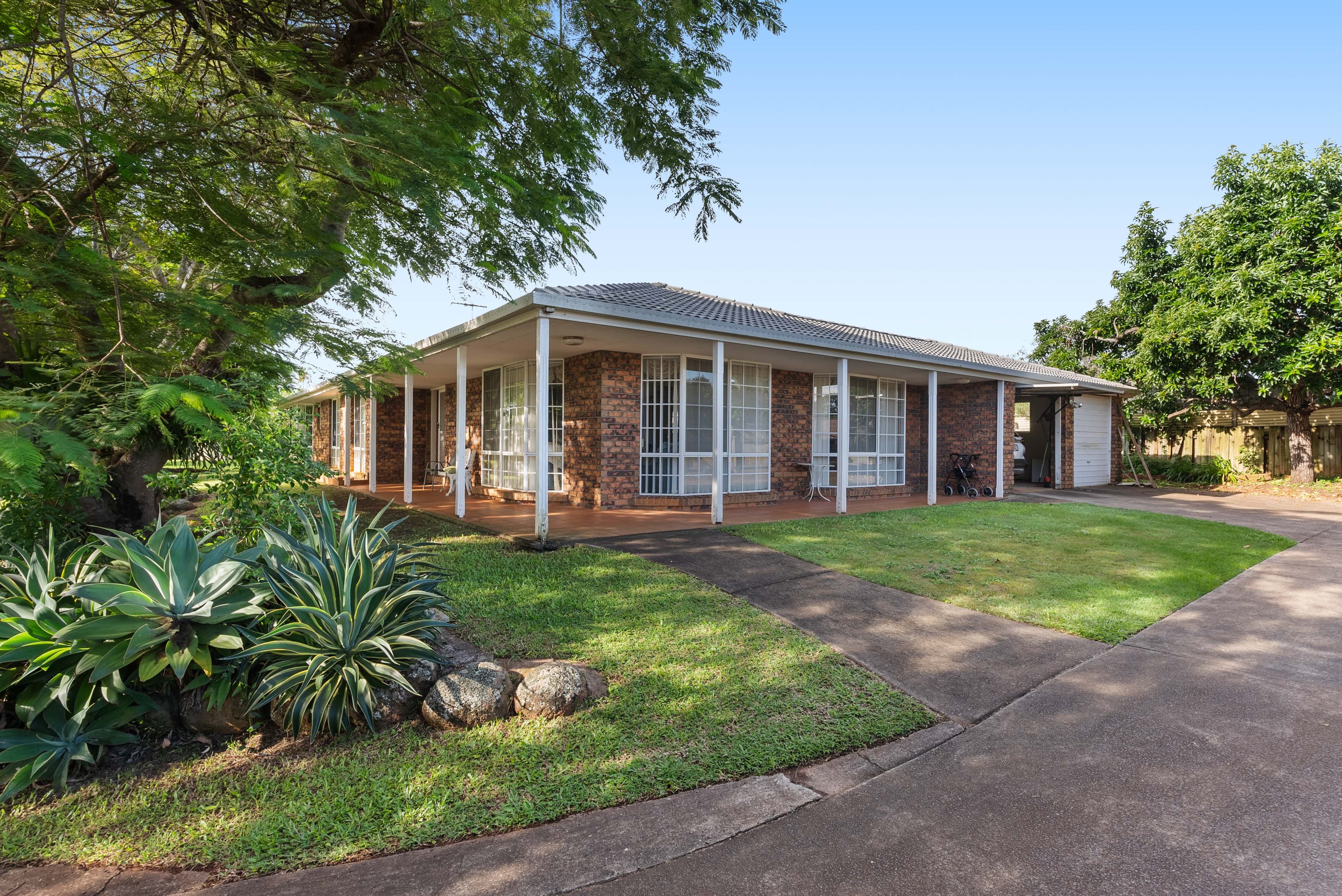 7 Lees Court, Victoria Point, Victoria Point - Image 1