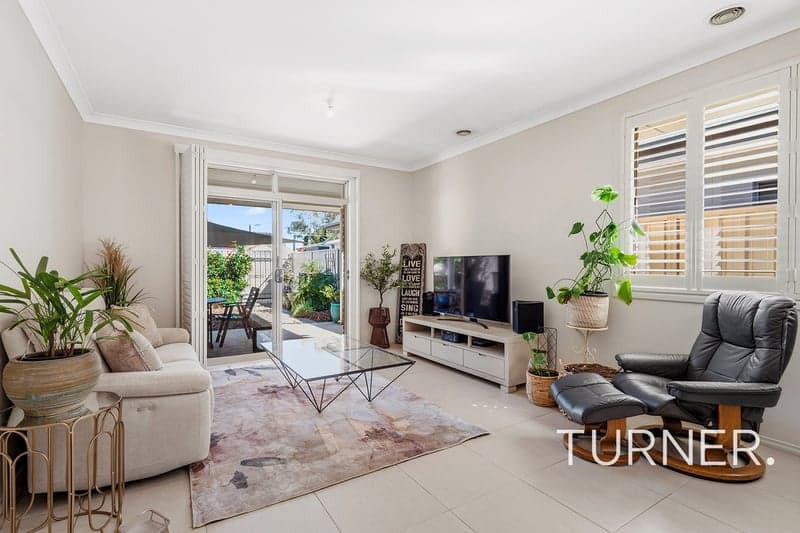 11B Eastview Street, Brahma Lodge - Thumbnail 2