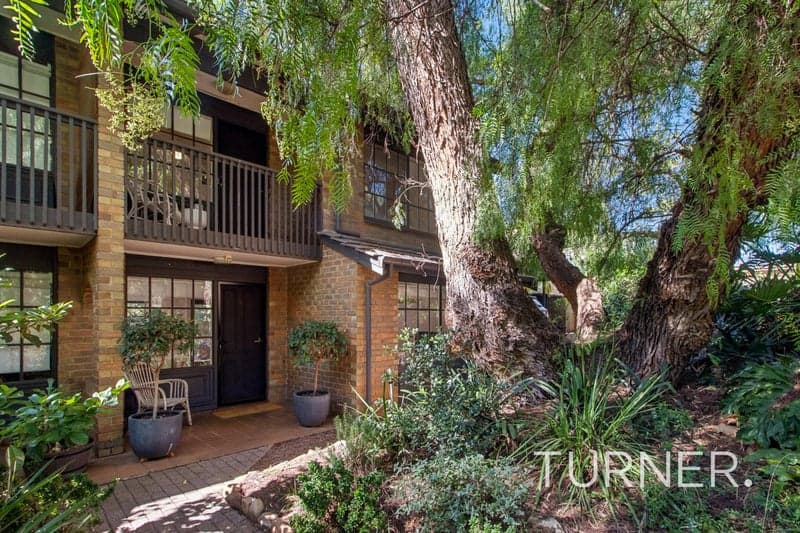 5/6 Vailima Court, Hackney - Image 1