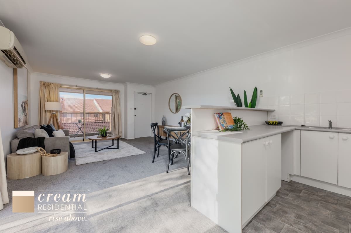 8 Cammeray Court, Phillip, Phillip - Thumbnail 3