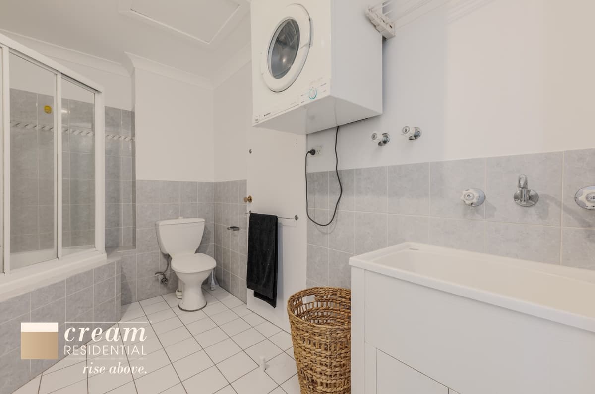8 Cammeray Court, Phillip, Phillip - Thumbnail 8