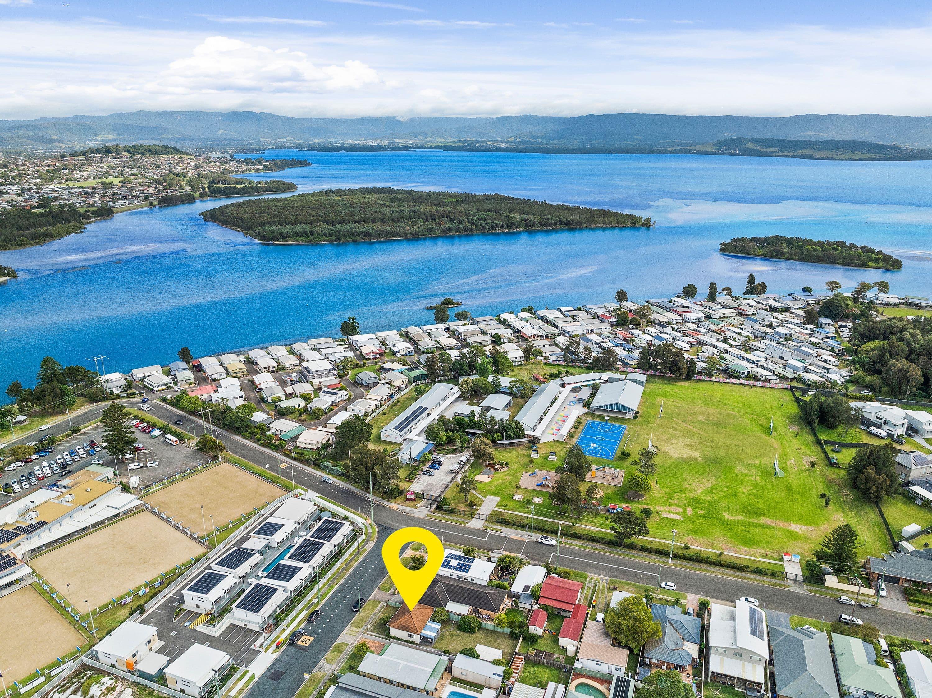12 Cedar Avenue, Windang NSW 2528, Windang - Image 1