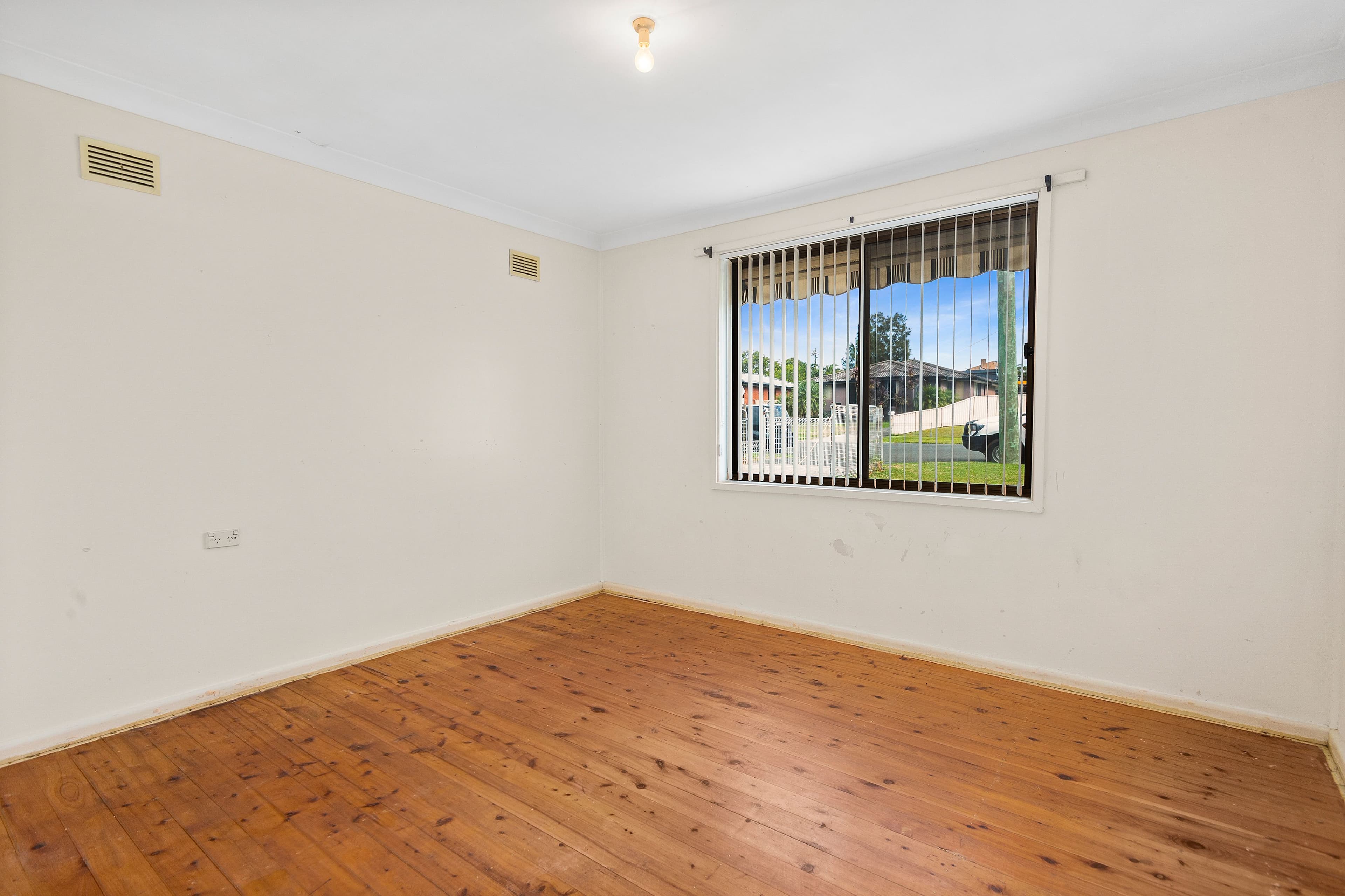 24 Landy Drive, Mount Warrigal NSW 2528, Mount Warrigal - Thumbnail 3