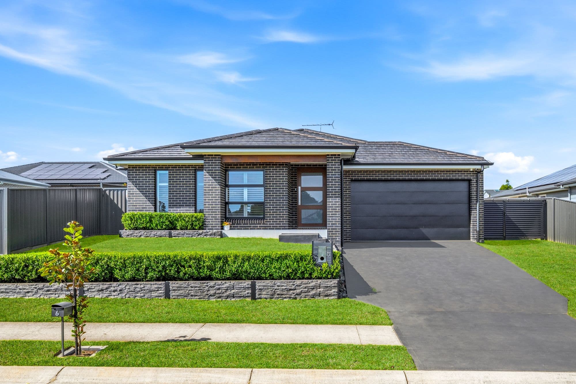 6 Seymour Road, The Oaks NSW 2570, The Oaks - Image 1