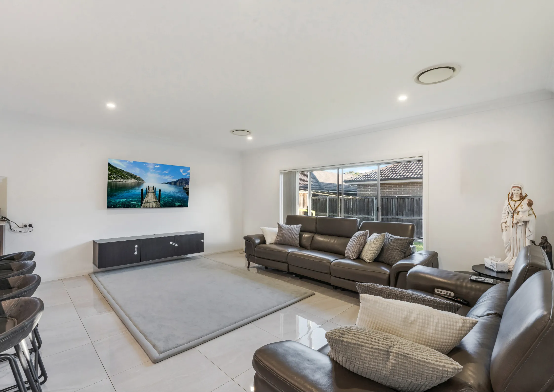 140 Macksville Street, Carnes Hill NSW 2171, Carnes Hill - Thumbnail 4