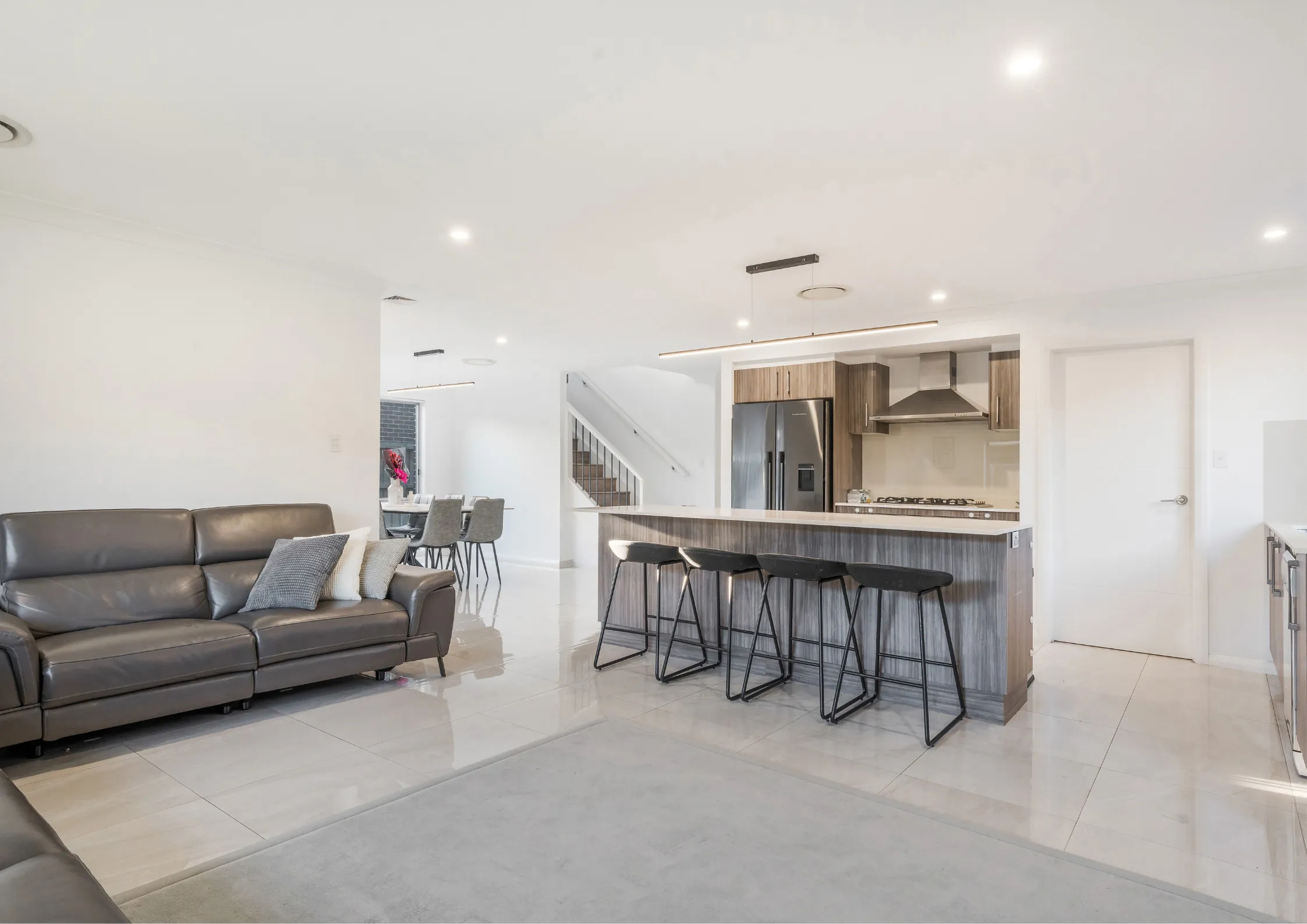 140 Macksville Street, Carnes Hill NSW 2171, Carnes Hill - Thumbnail 5