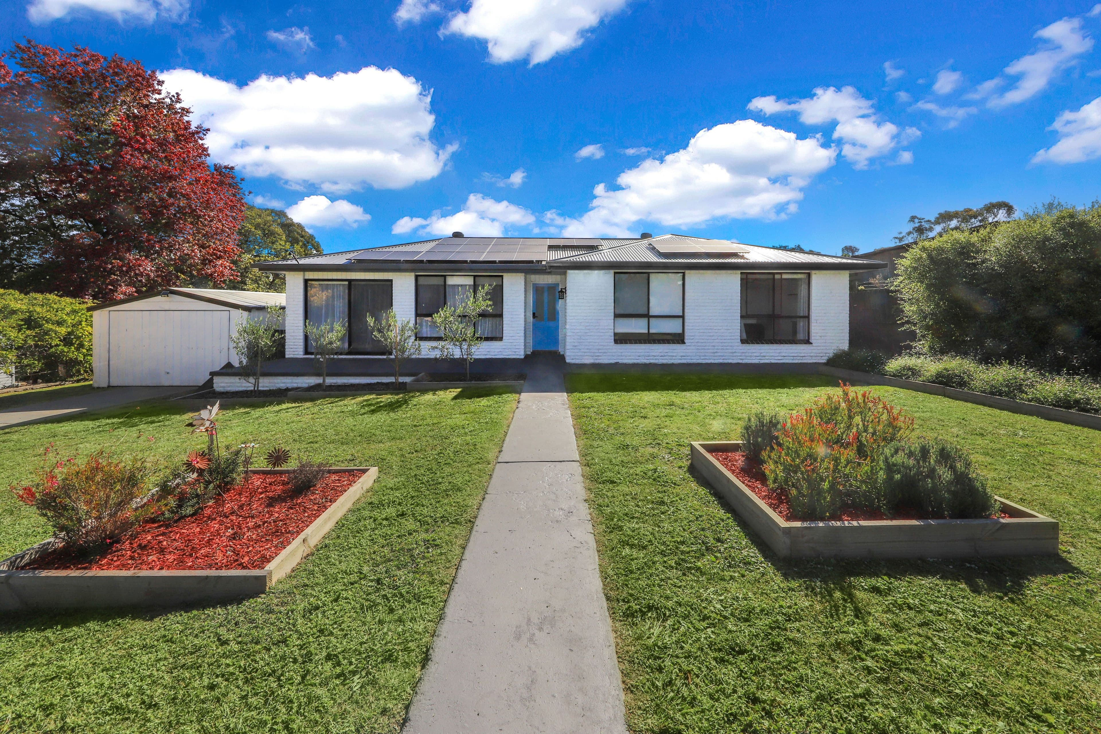 1 Camp Street, Adelong NSW 2729, Adelong - Thumbnail 2