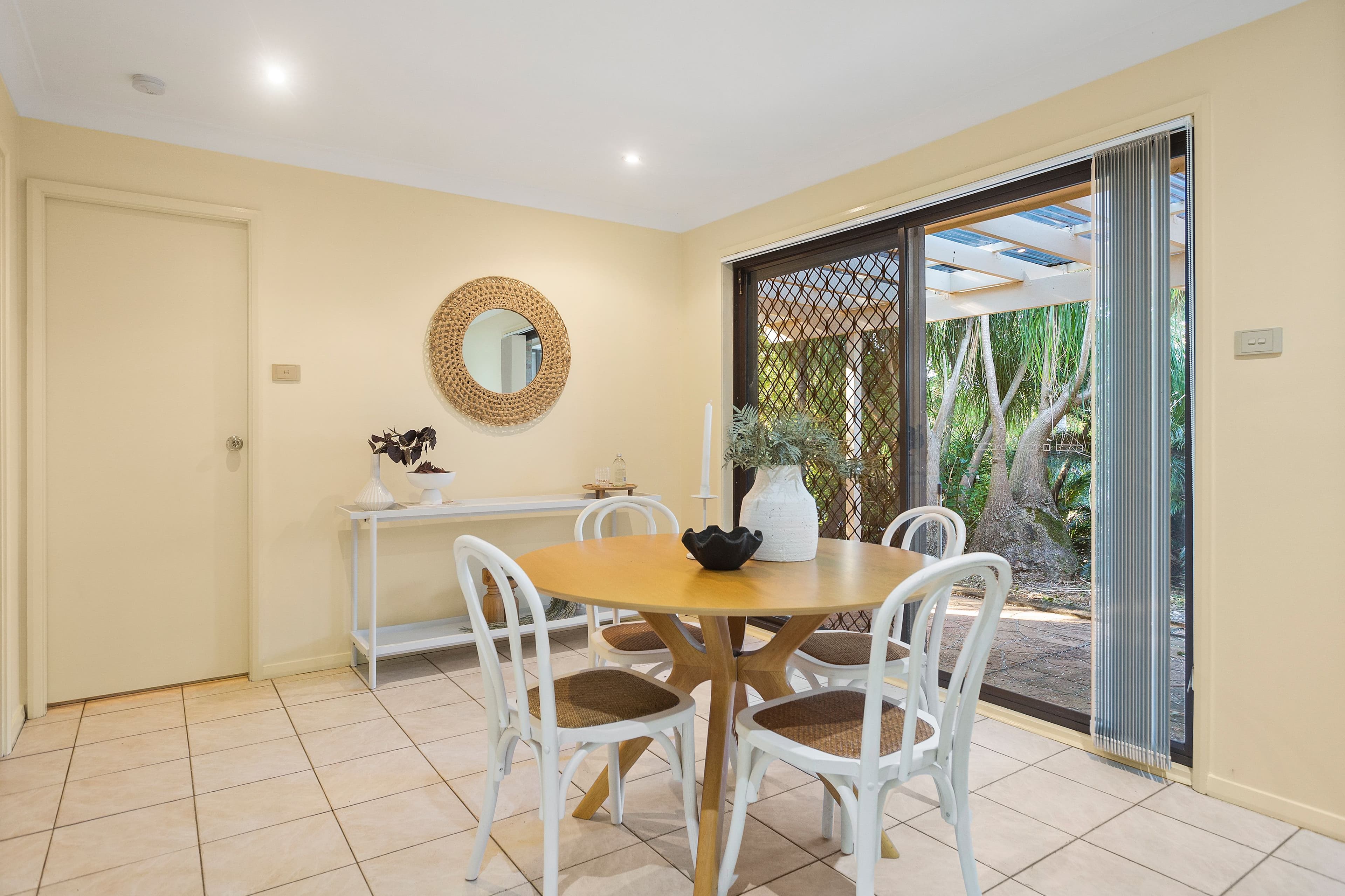 37 Plumwood Crescent, Cordeaux Heights NSW 2526, Cordeaux Heights - Thumbnail 3