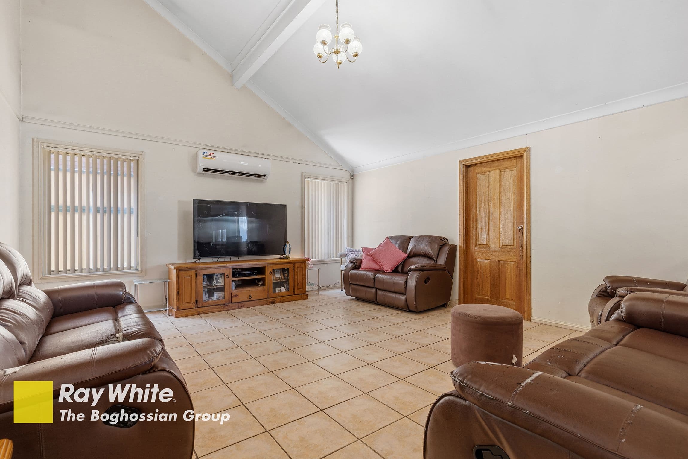 34 Payten Avenue, Roselands NSW 2196, Roselands - Thumbnail 4