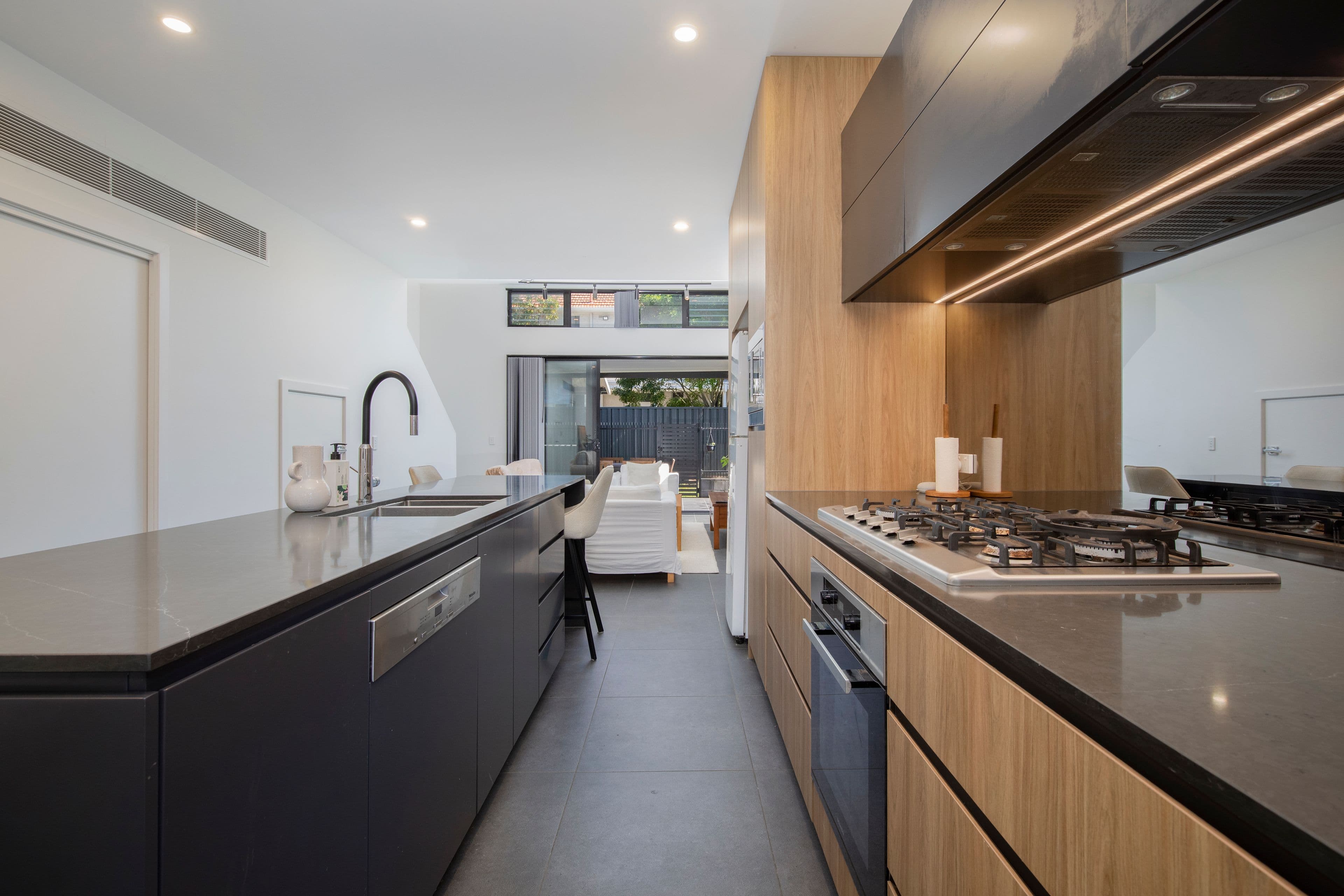 8/103 Crebert Street, Mayfield NSW 2304, Mayfield - Thumbnail 2