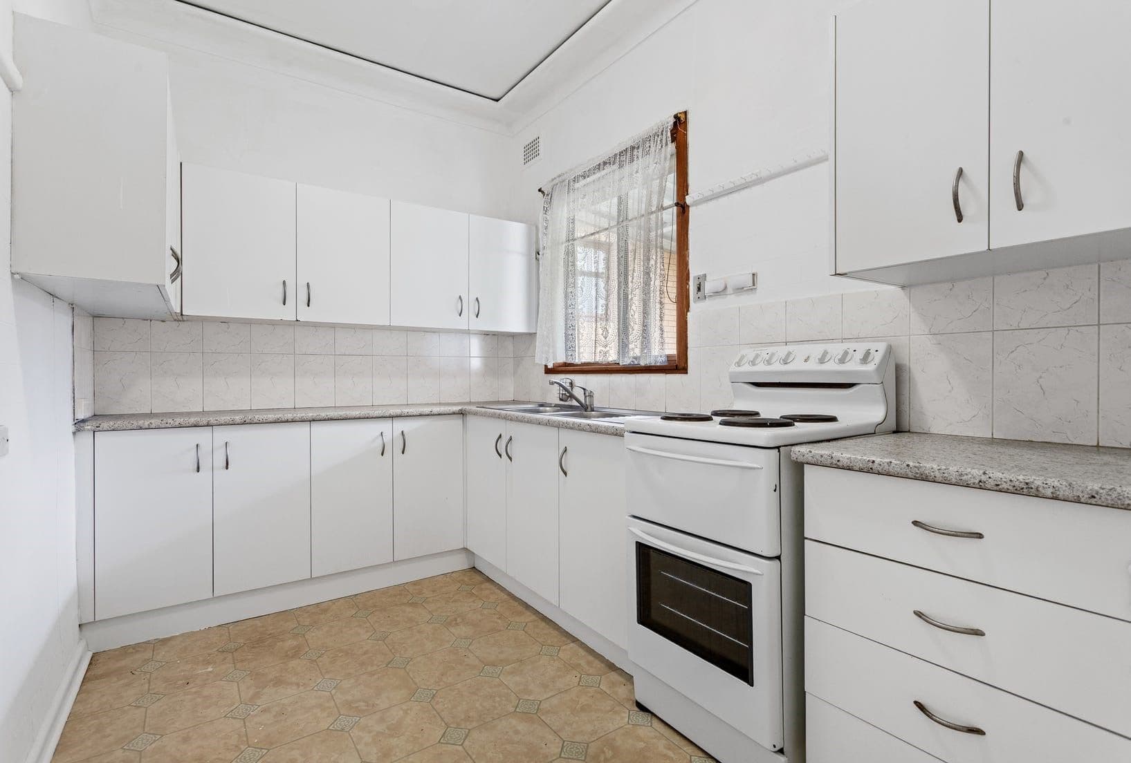 105 Stephen Street, Blacktown NSW 2148, Blacktown - Thumbnail 3