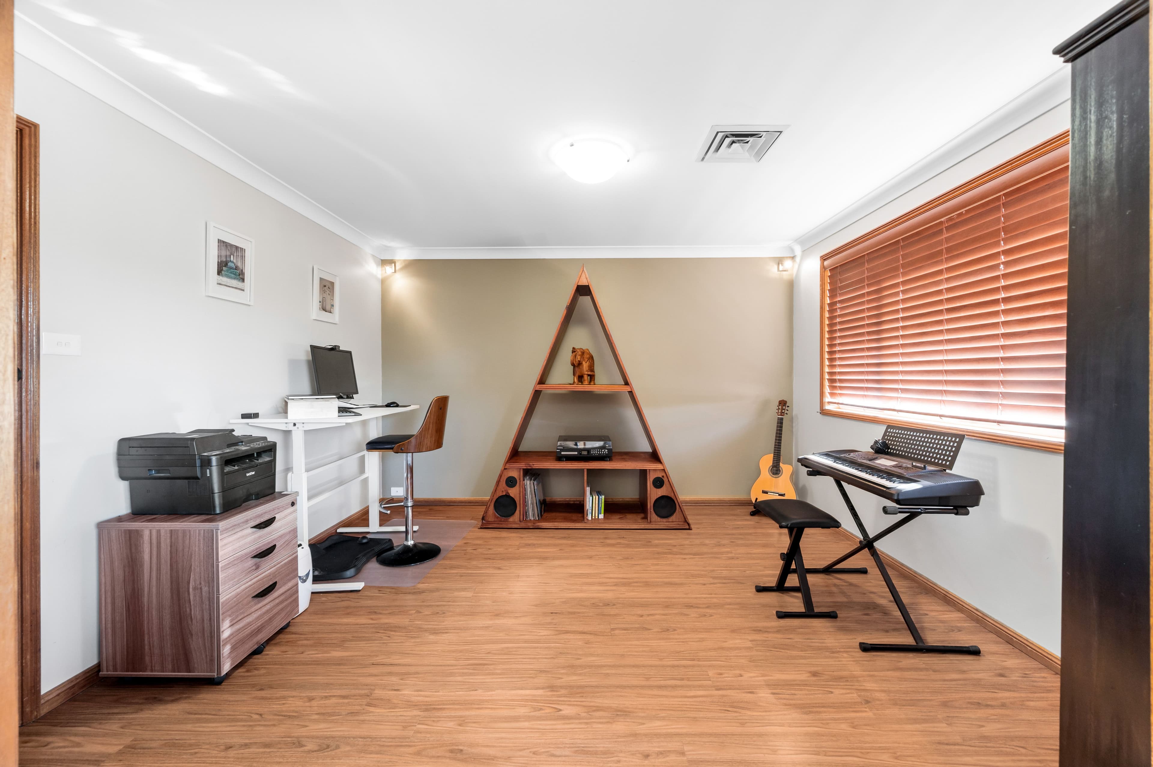15 Kestrel Place, Ingleburn NSW 2565, Ingleburn - Thumbnail 6