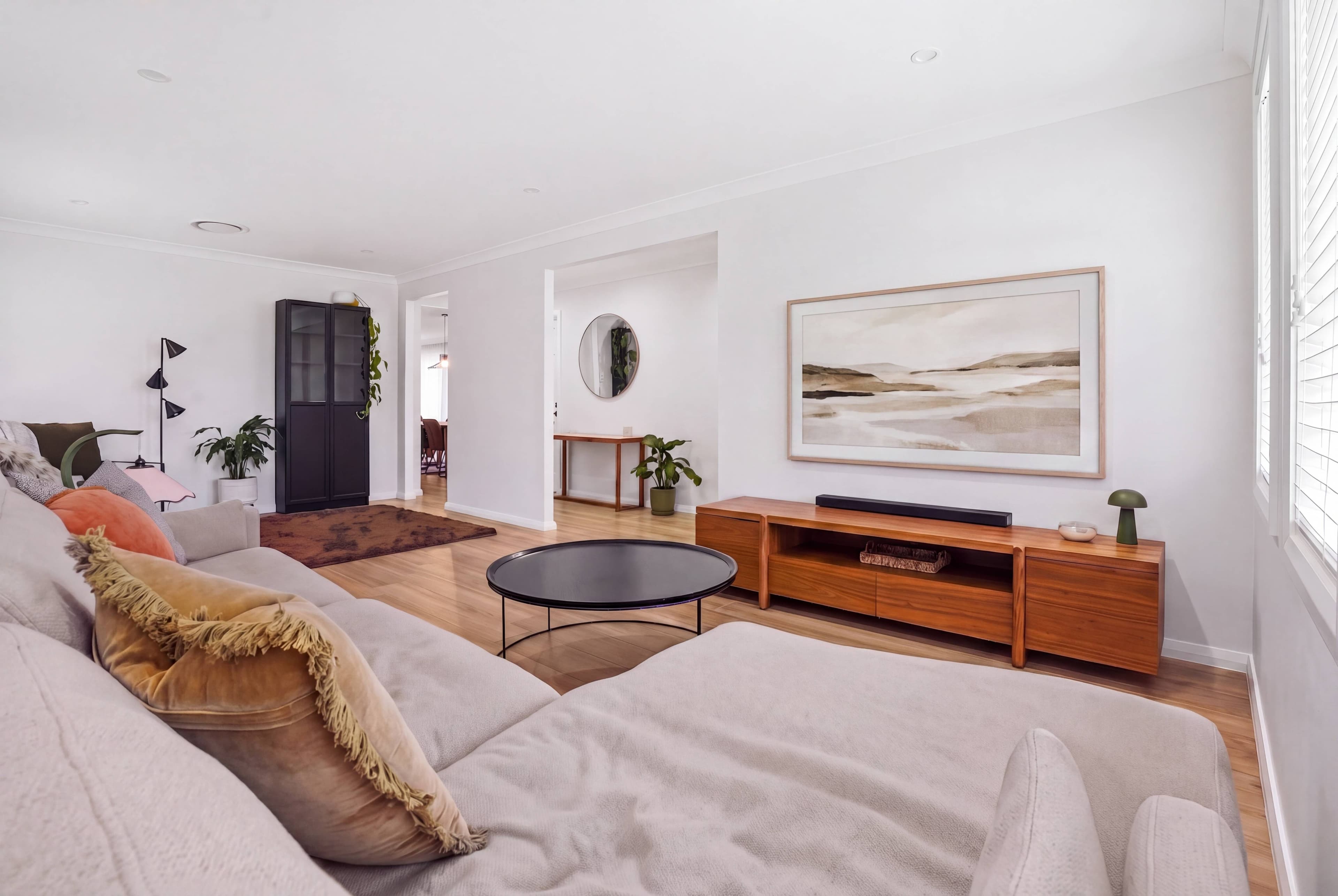 411b Thirlmere Way, Thirlmere - Thumbnail 2