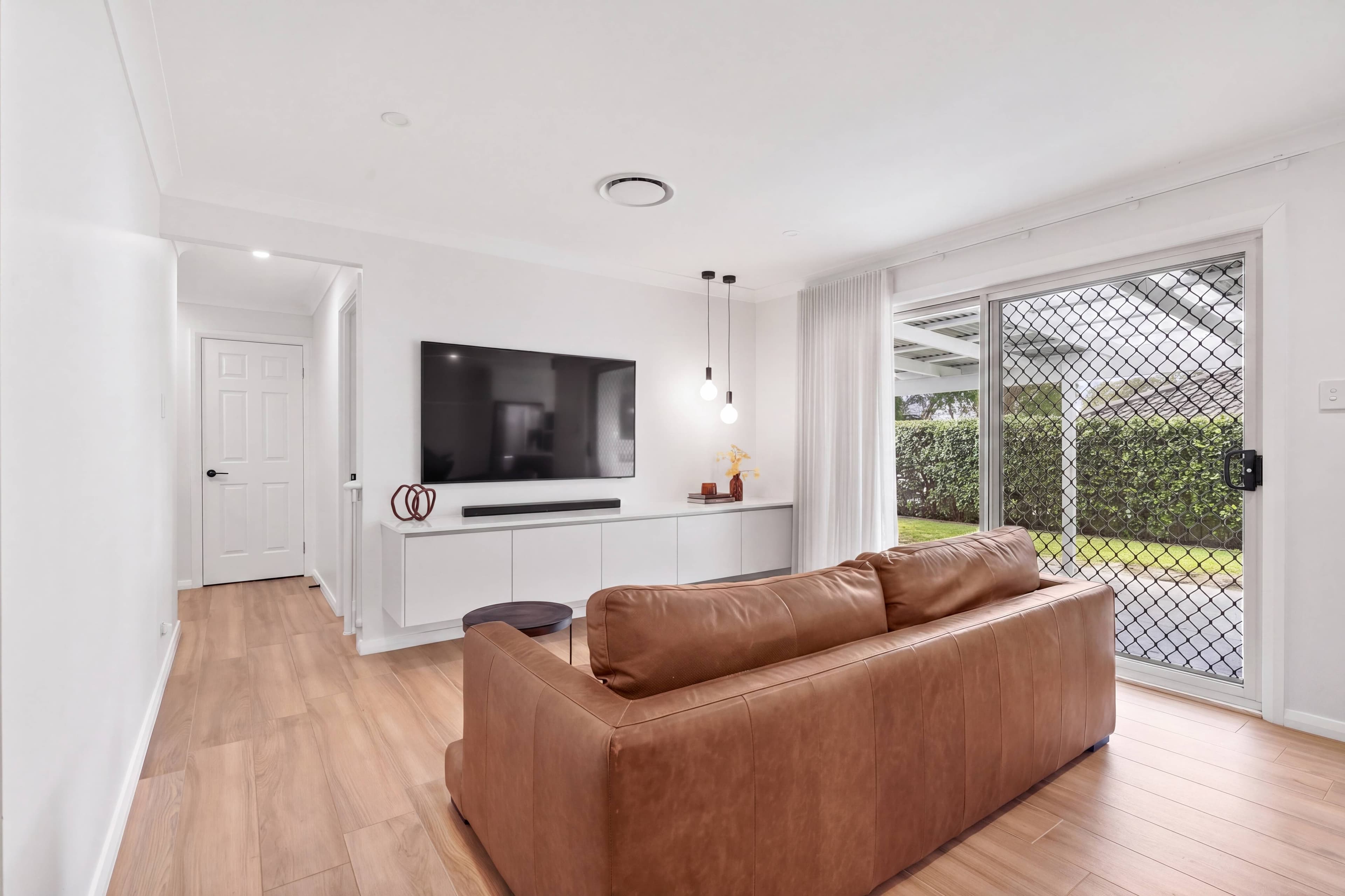 411b Thirlmere Way, Thirlmere - Thumbnail 6