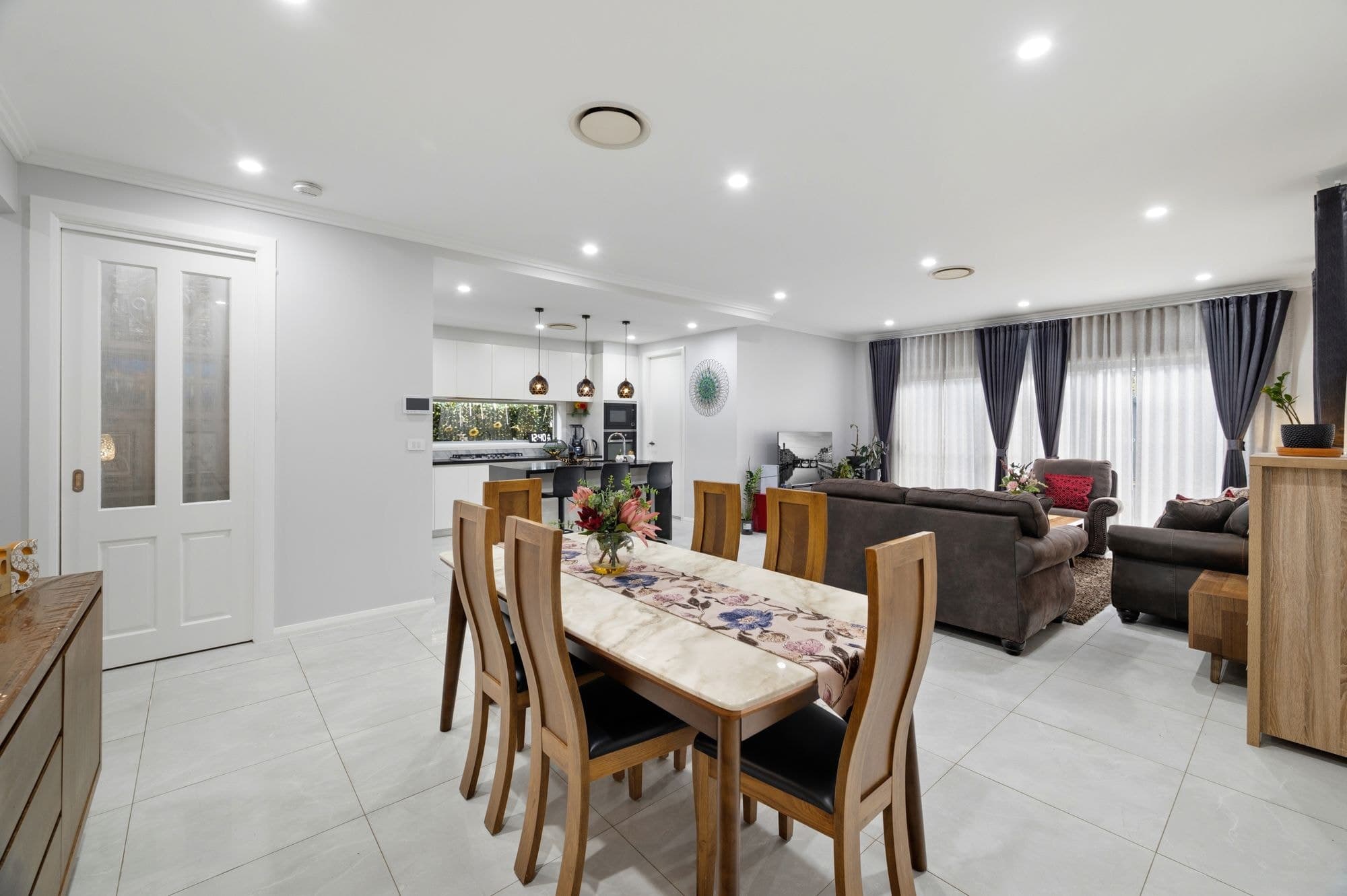 10 Stoneham Circuit, Oran Park NSW 2570, Oran Park - Thumbnail 4