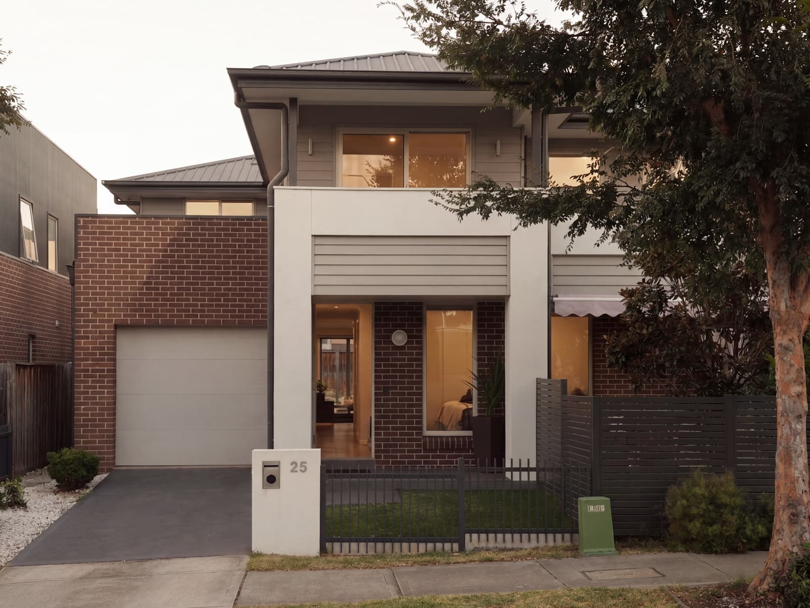 25 Indigo Crescent, Denham Court - Image 1