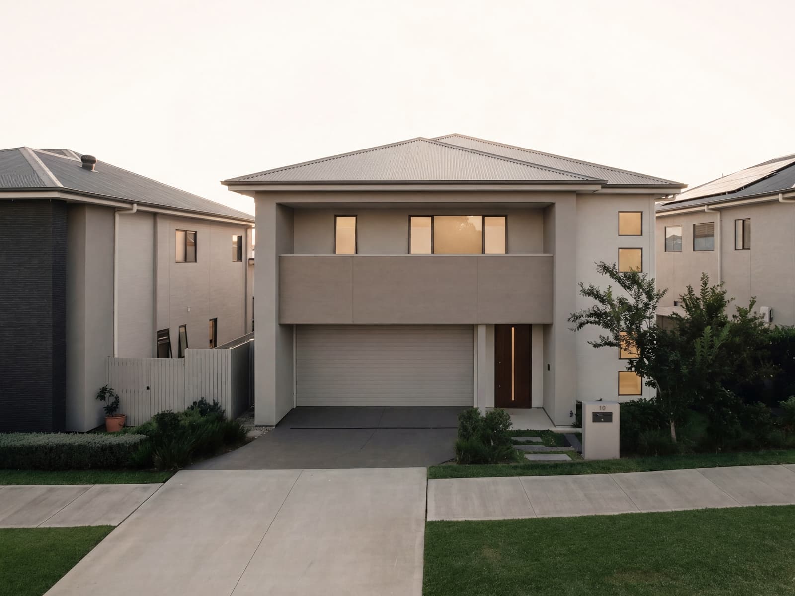 10 Peterson Avenue, Gledswood Hills - Image 1