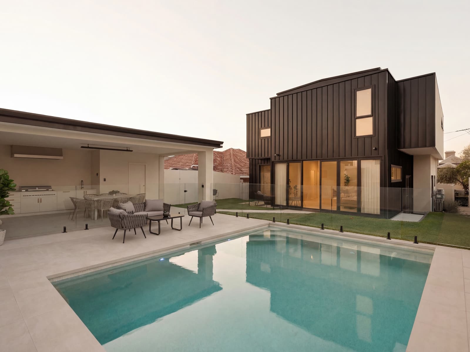 64 Vista Street, Sans Souci - Thumbnail 2