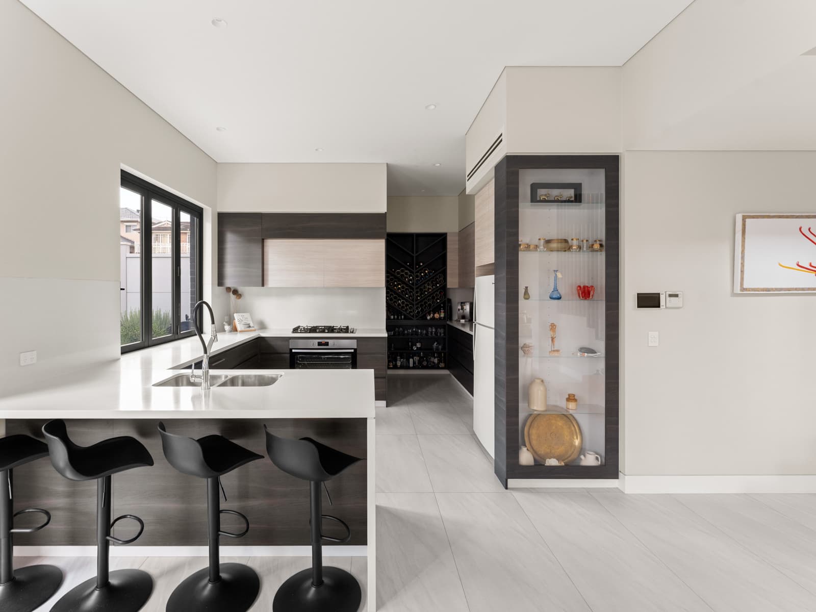1 The Crescent, Hurstville Grove - Thumbnail 4