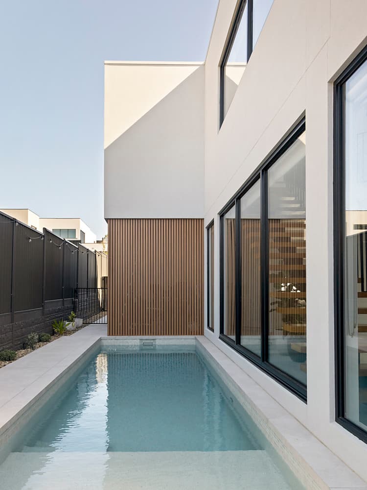 21 Commelina Avenue, Denham Court - Thumbnail 7
