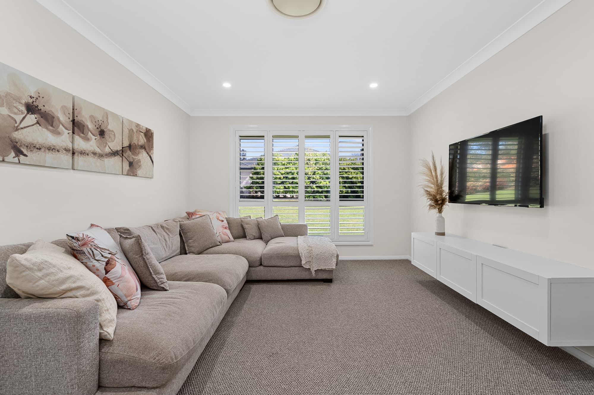 25 Yewens Circuit, Grasmere - Thumbnail 4