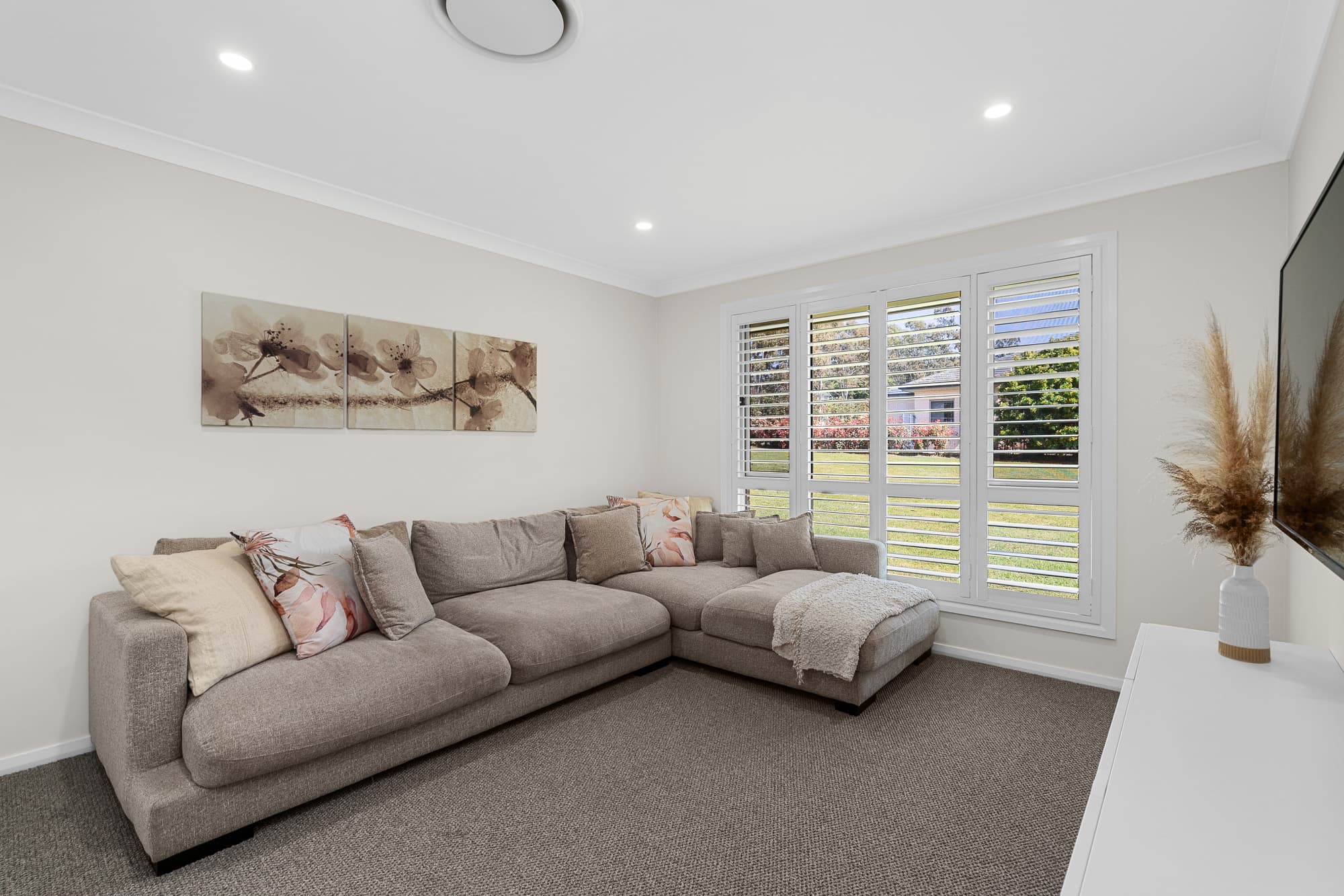 25 Yewens Circuit, Grasmere - Thumbnail 5