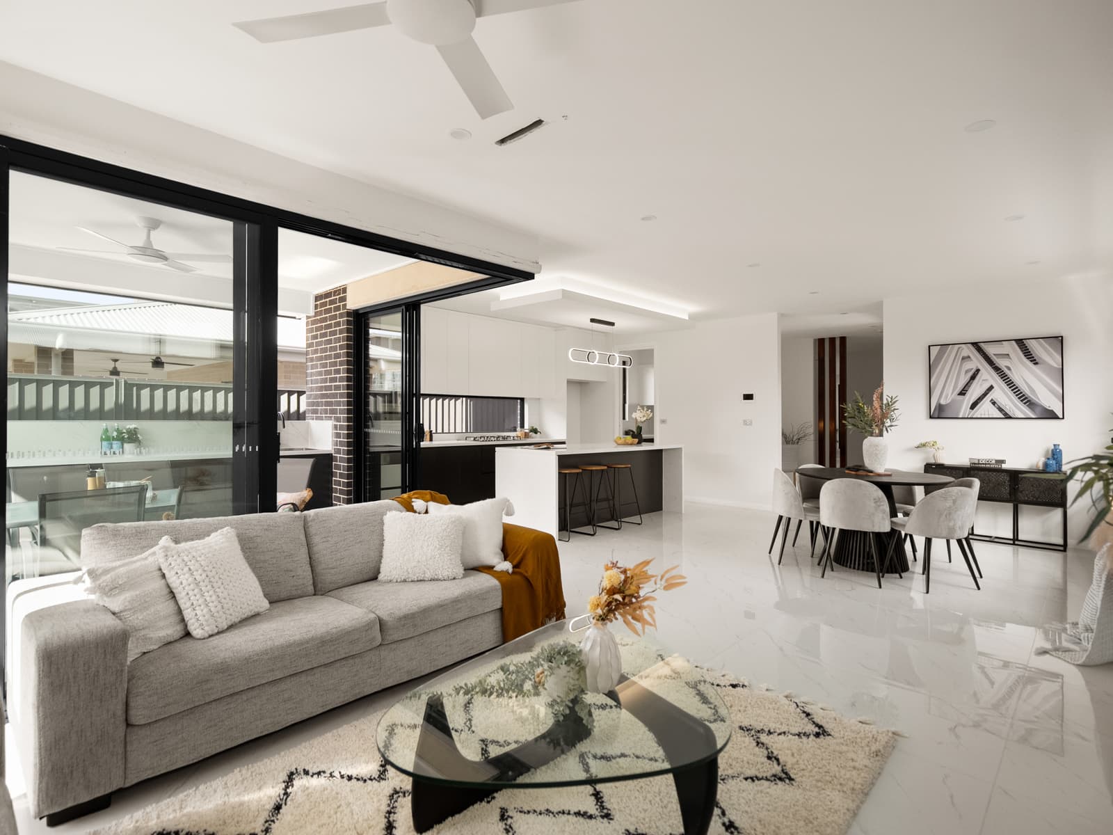 34 Chesterman Loop, Oran Park - Thumbnail 5