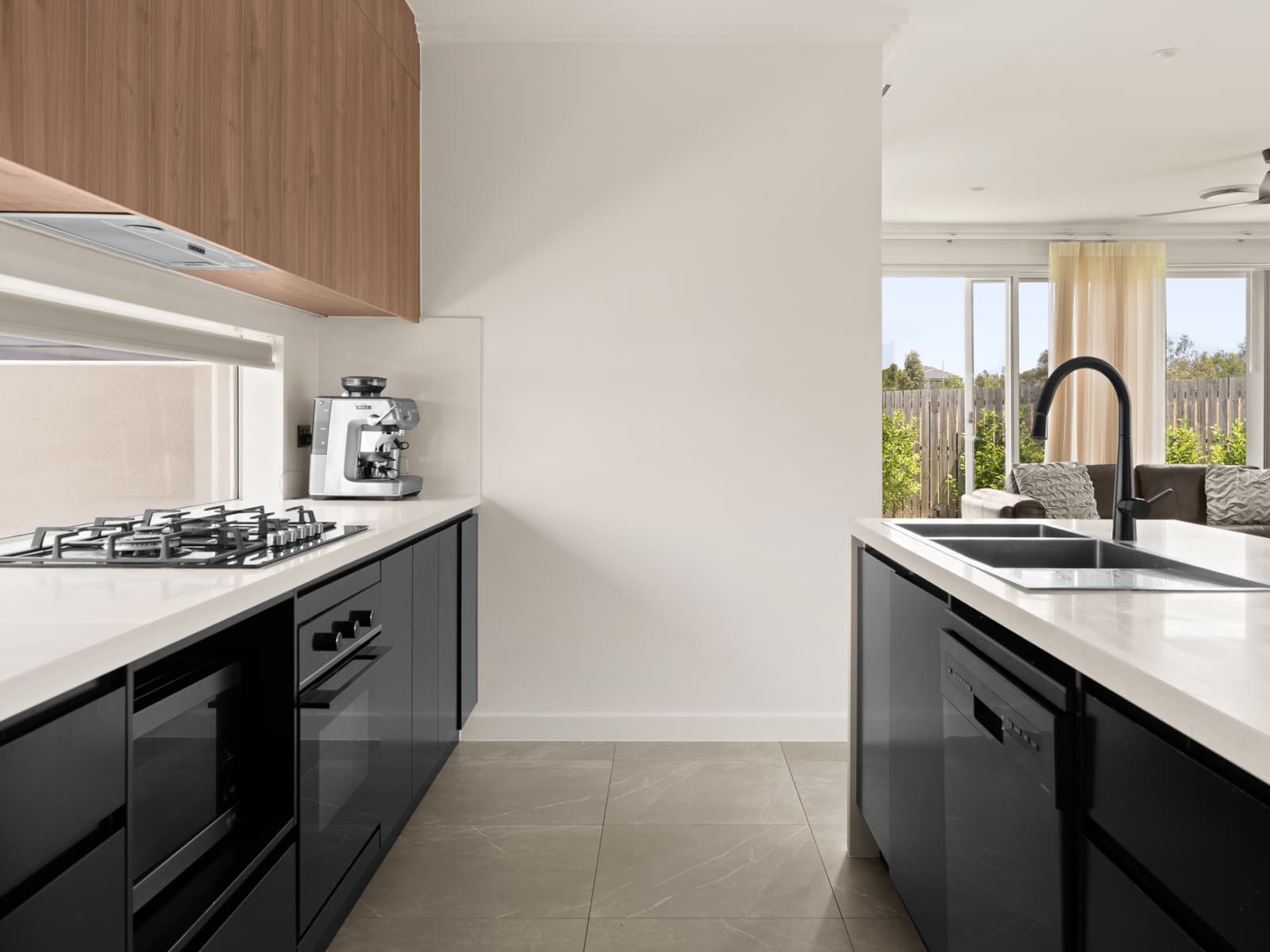 22A Verdant Drive, Gledswood Hills - Thumbnail 8
