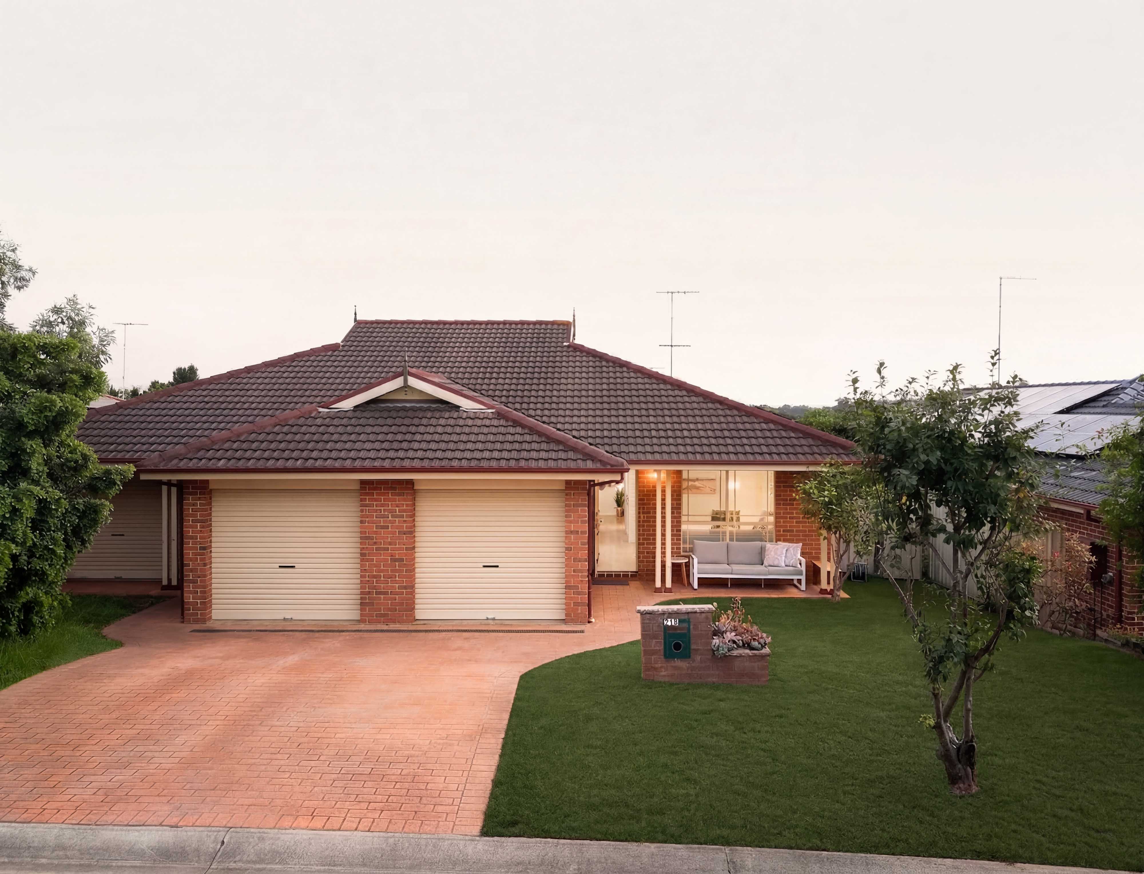 21b Jimbi Place, Glenmore Park - Image 1