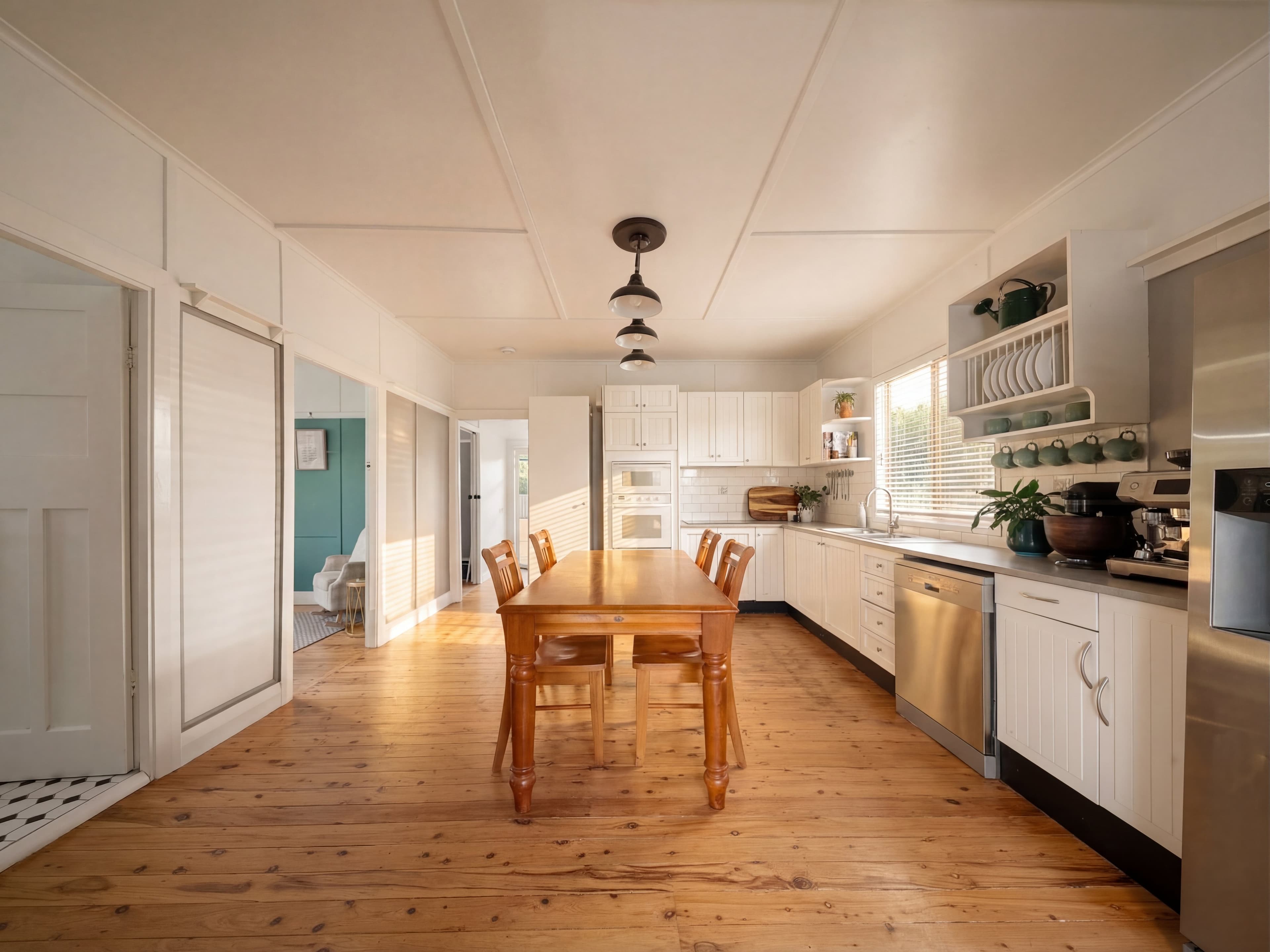 3 Walter Street, Kingswood - Thumbnail 7