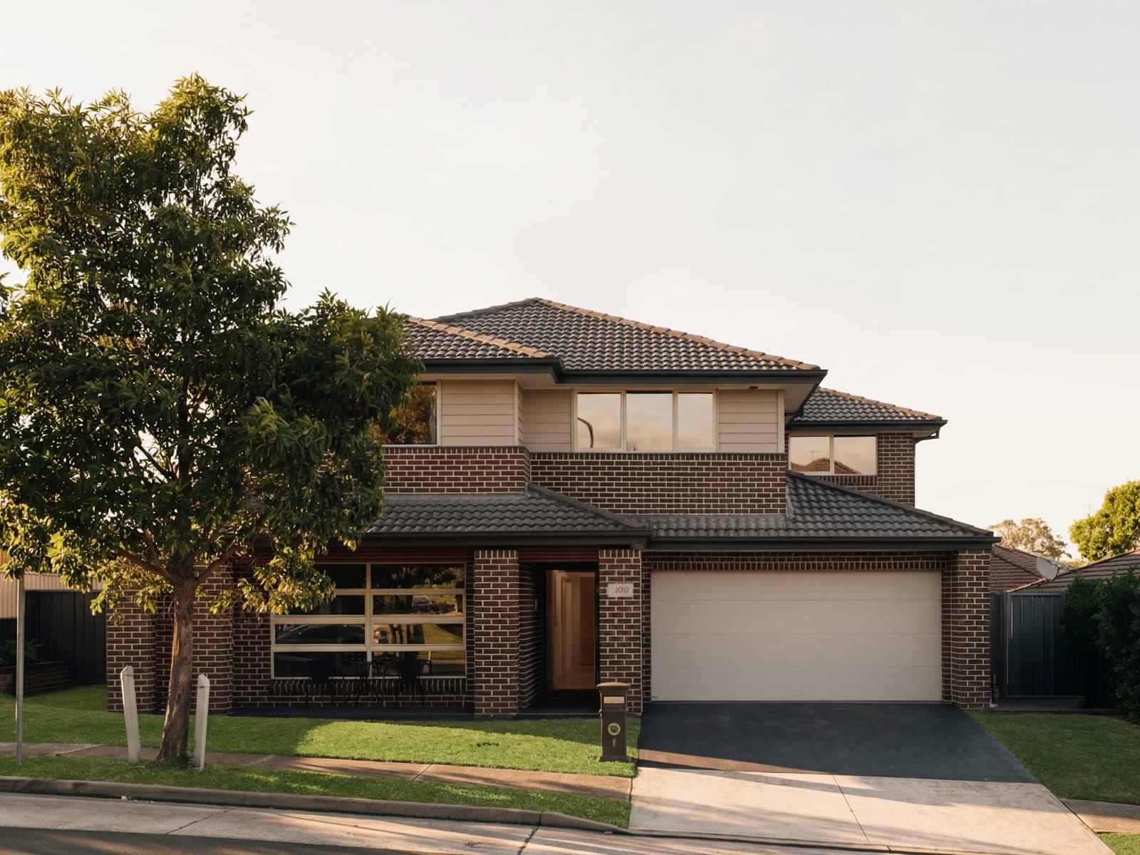 1 Foothills Terrace, Glenmore Park - Thumbnail 2