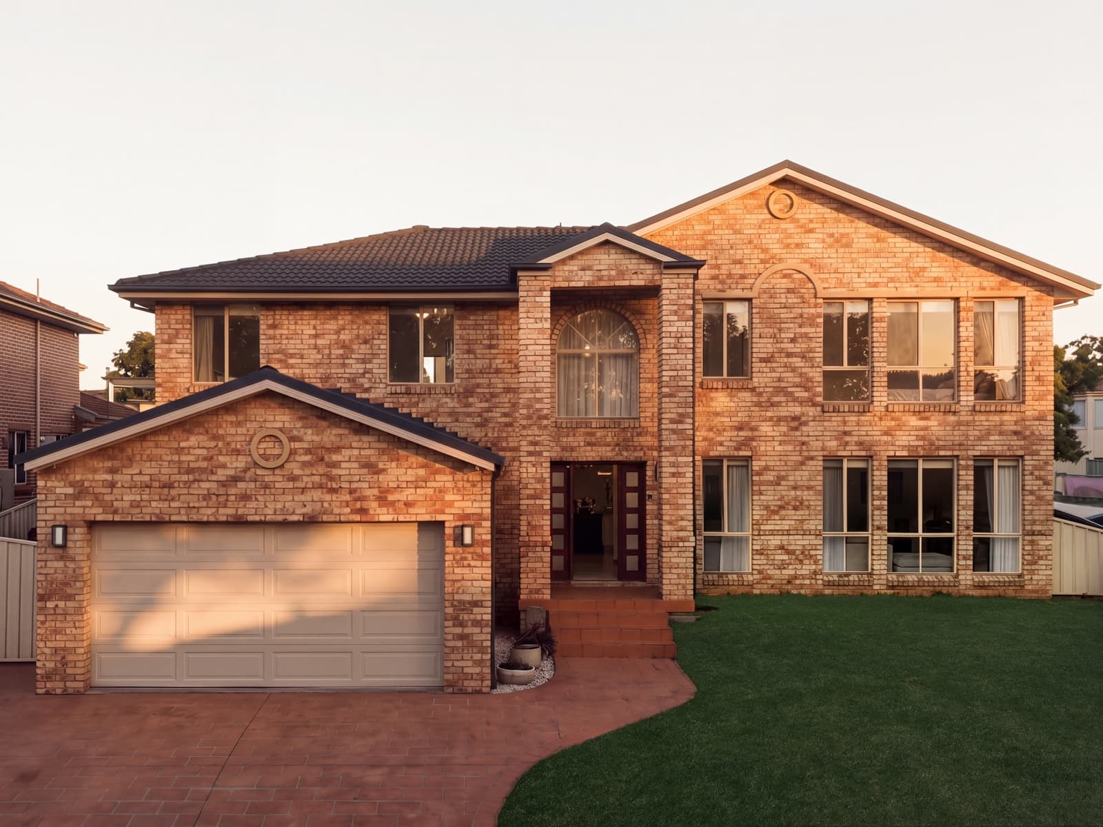 9 Devaney Avenue, Glenmore Park - Image 1