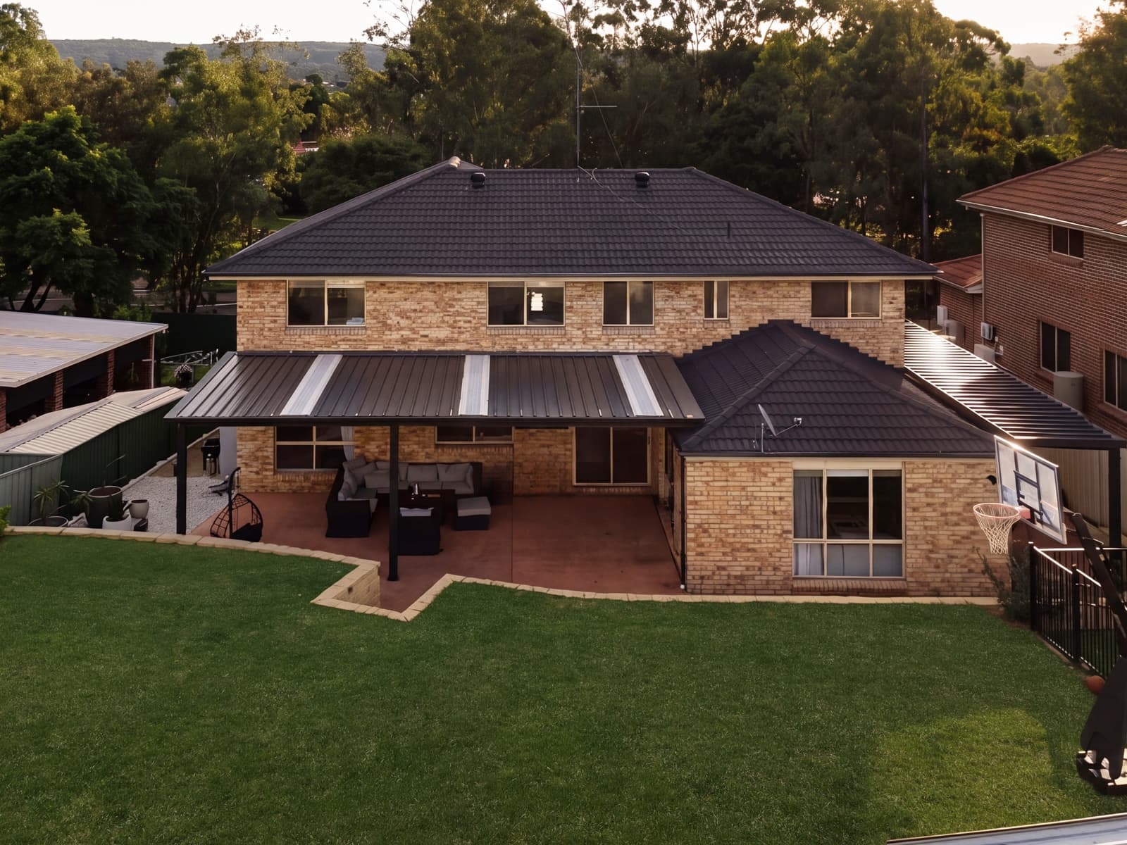 9 Devaney Avenue, Glenmore Park - Thumbnail 2