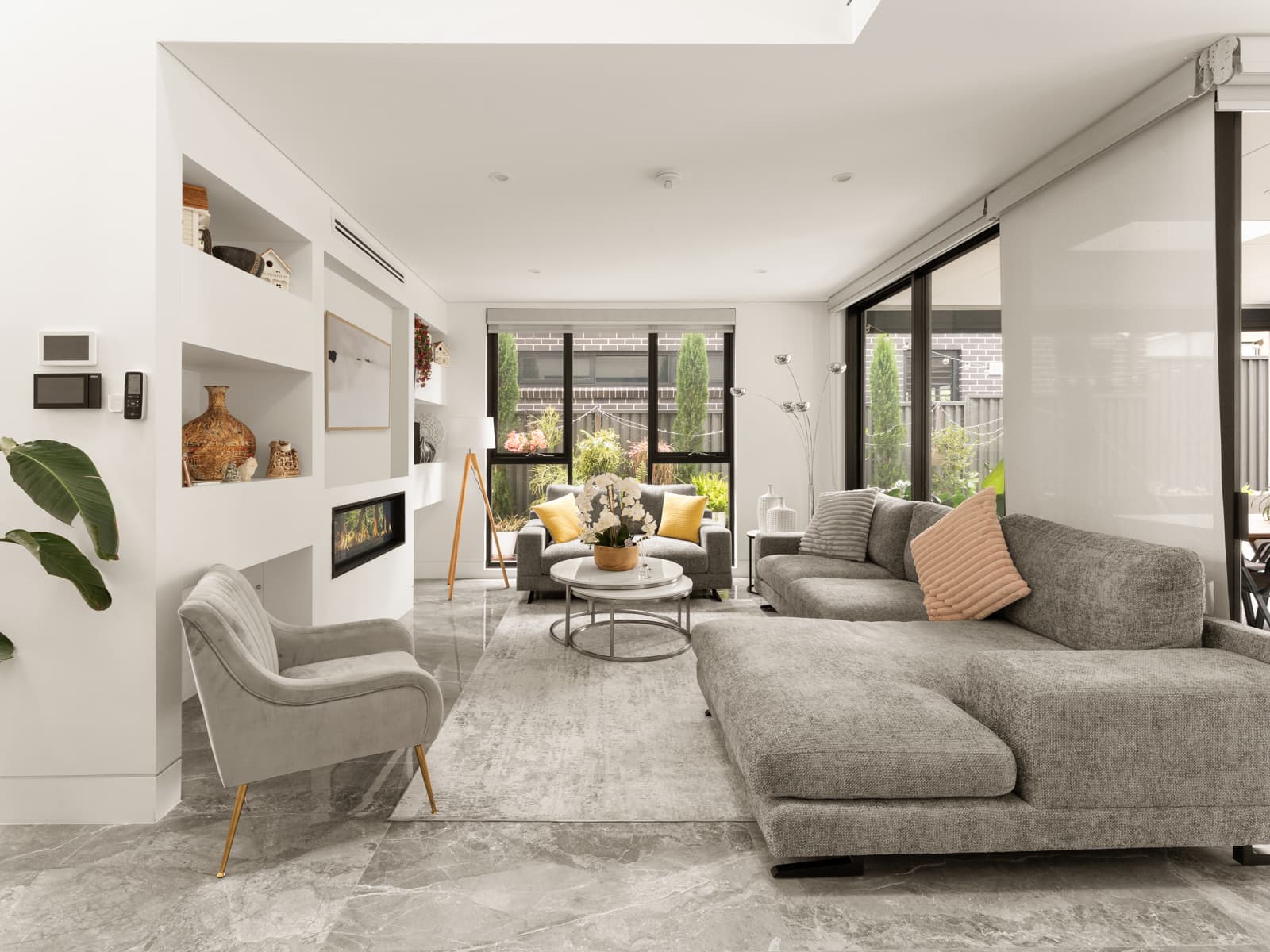 24 Storksbill Avenue, Denham Court - Thumbnail 7