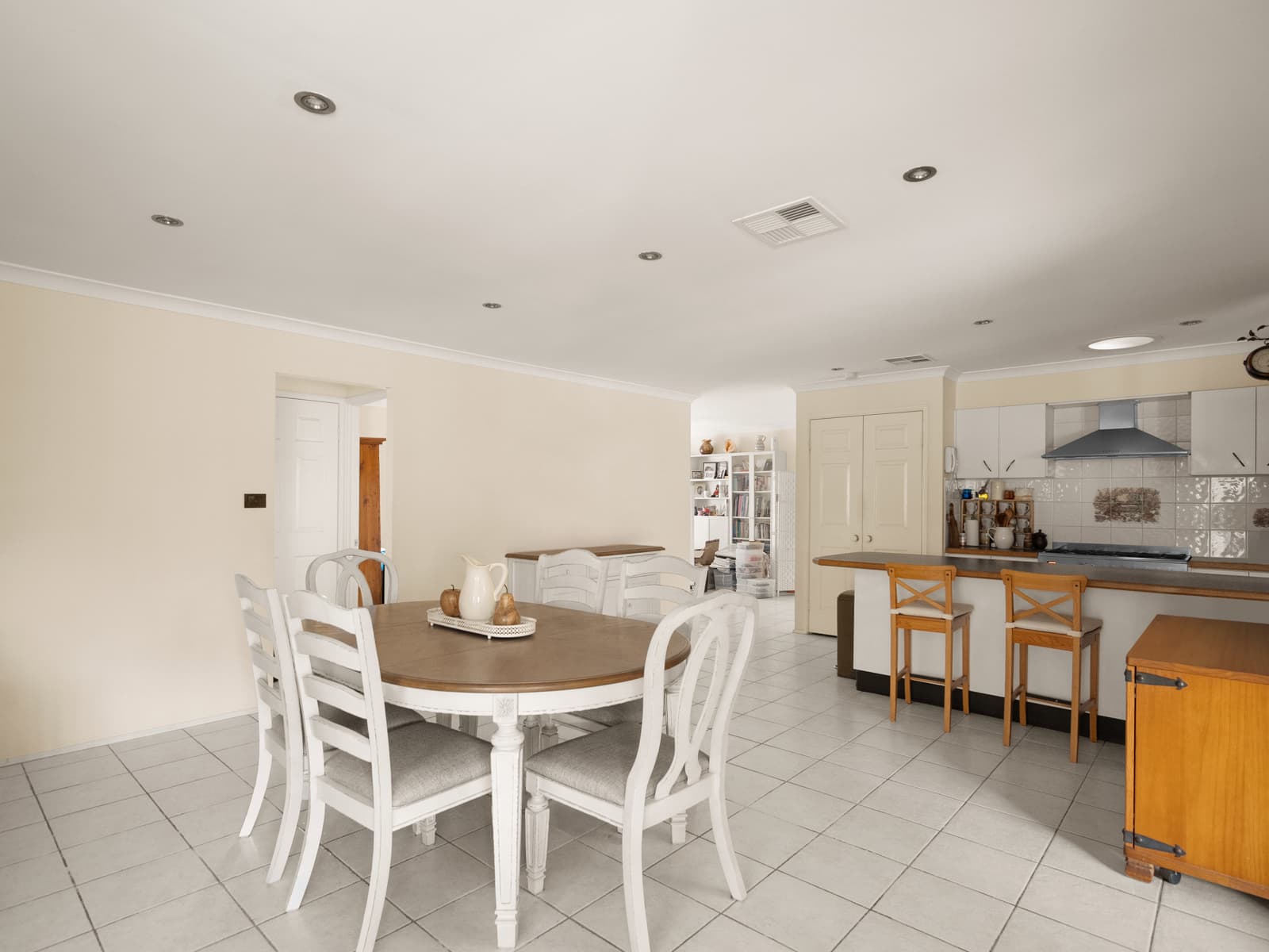 18 Batehaven Close, Prestons - Thumbnail 7